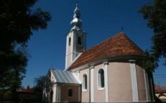 Fiatalokat vonzana az erdélyi magyarörmény közösség