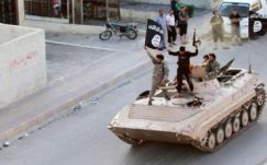 Első alkalommal támadt harckocsikkal az Iszlám Állam