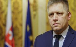 Sikertelen volt a szlovák kormányfő elleni bizalmatlansági indítvány