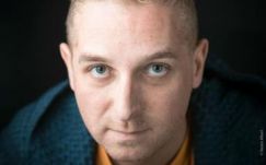 „Az illúziókeltést szeretem” – beszélgetés Budaházi Attila dramaturggal