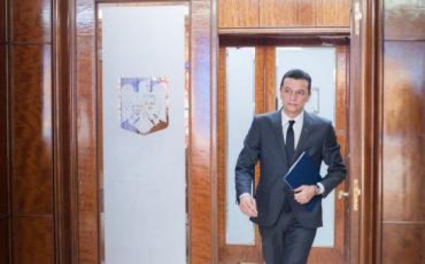 Sorin Grindeanu le akart mondani a tüntetések idején