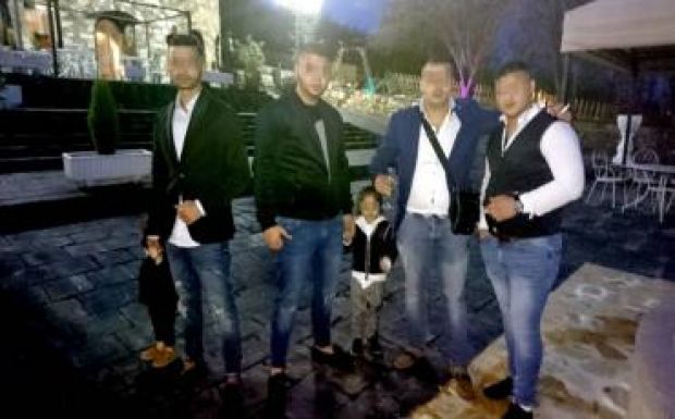 Spanyol sajtó: azonosították az ingyen lakomákat kedvelő romániaiakat