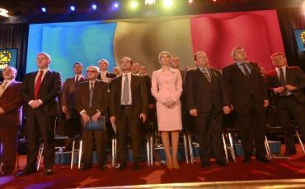 Raluca Turcan maradt a PNL ügyvivő elnöke