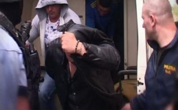 Vádat emeltek a párizsi ékszerek romániai réme ellen