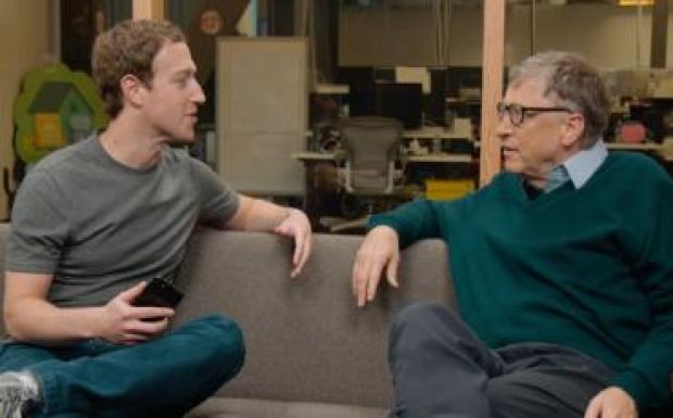 Végre lediplomázik Mark Zuckerberg