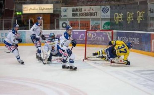 Rekordgyanús hokimeccset rendeztek Norvégiában 