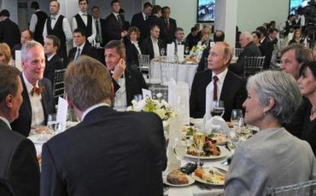 Borsos honoráriumokat kapott a Russia Today tévétől Trump lemondatott nemzetbiztonsági főtanácsadója