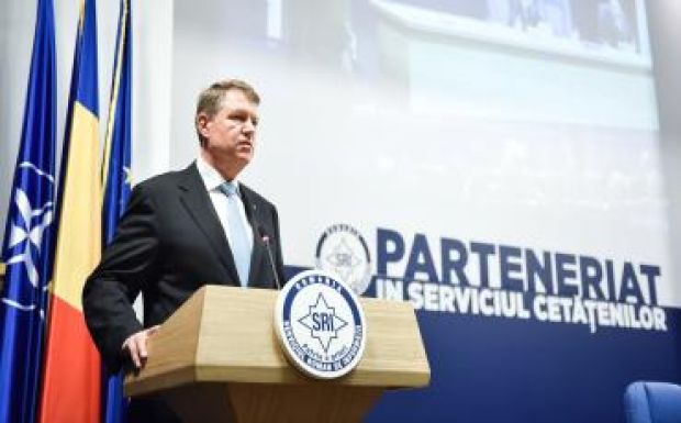 Johannis: egyensúlyt és feltétlen pártatlanságot kértem a SRI-től