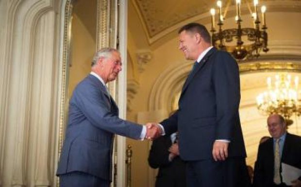 Megérkezett Romániába Károly herceg