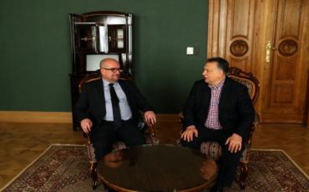 Megoldódni látszik az ukrajnai magyarok kettős állampolgárságának ügye