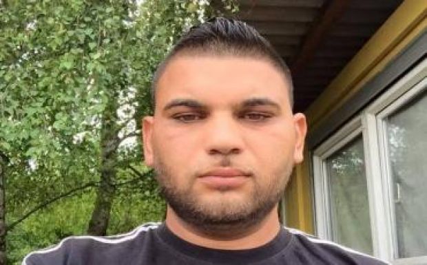 Meg is bírságolták a Székelyudvarhely főteréről kitessékelt roma férfit