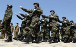 Négy év alatt megkétszereződik a hivatásos katonák zsoldja