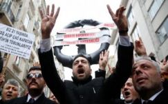 Elmérgesedett a viszony Hollandia és Törökország között