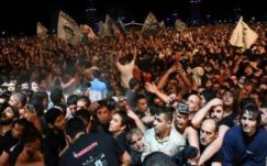 Két halott és tucatnyi sebesült egy argentin rockkoncerten