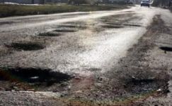 Kárpátalján nincs pénz a járhatatlanná vált utak javítására 