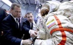 Az oroszok is beszállnak a holdutazás-versenybe