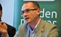 Korodi Attila: készül a „szakítópróbának” tekintett törvénytervezet a frakciókban