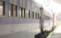 FRISSÍTVE: Száznegyven vonat - közöttük a Korona - állt le a vasutassztrájk miatt