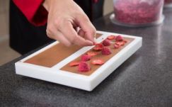 A kézműves csoki titkairól kérdeztük a gyergyócsomafalvi csokoládémestert