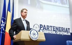 Johannis: egyensúlyt és feltétlen pártatlanságot kértem a SRI-től