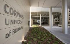 Együttműködési megállapodást írt alá a CEU-val a Corvinus Egyetem