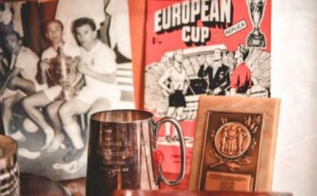 Aradra is eljut a Puskás-vándorkiállítás