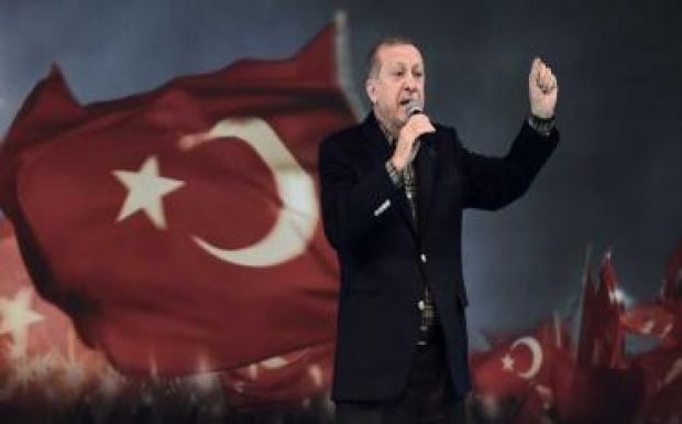 Törökország nem hagyja száz holland állampolgár hazatérését