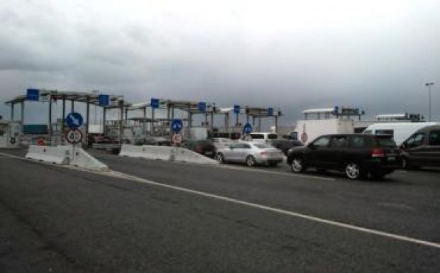 Autópálya-határátkelő: nem nagyobb a várakozás, mint év végén