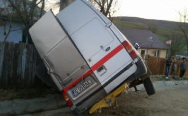 Majdnem megölte a húgát a 15 éves alkalmi „sofőr”