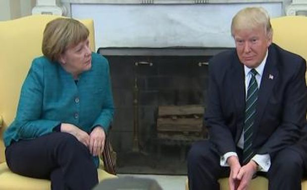Angela Merkel és Donald Trump telefonon egyeztetett Szíriáról