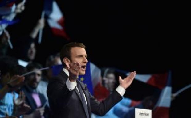 Emmanuel Macron nyerte a francia elnökválasztás első fordulóját