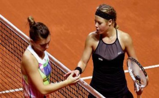 Simona Halep nem jutott be a stuttgarti WTA-torna döntőjébe