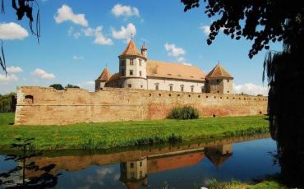 Elindult a Kastély Erdélyben webshop