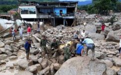 Kétszáz fölé emelkedett a kolumbiai földcsuszamlás áldozatainak száma