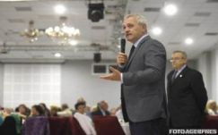 Dragnea: remélem, nem küldi majd vissza az egységes bértörvényt Klaus Johannis