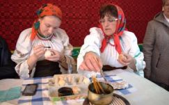 Virágvasárnapi tojásíróversenyen jártunk Gyimesbükkben