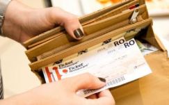 Egységes bértörvény: megszűnnek az ebédjegyek a közszférában