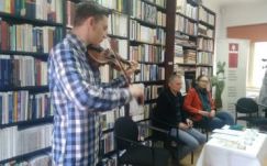 Tehetségeket bontakoztat ki a Csíkszeredai Régizenei Nyári Egyetem