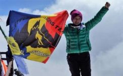 Gyásznapot tartanak a Retyezátban elhunyt hegymászó lány temetésének napján