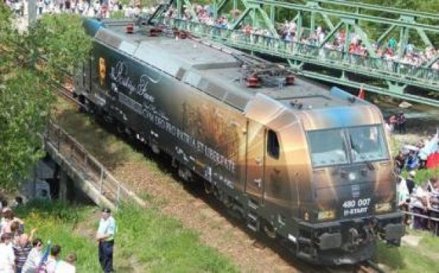 Idén is indul össznemzeti zarándokvonat Csíksomlyóra