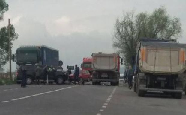 Három autó ütközött Sepsiszentgyörgy határában