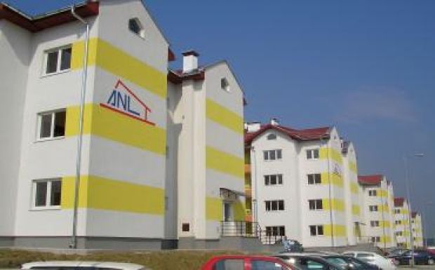 Megszavazta a szenátus az ANL-lakások bérleti díjának csökkentését