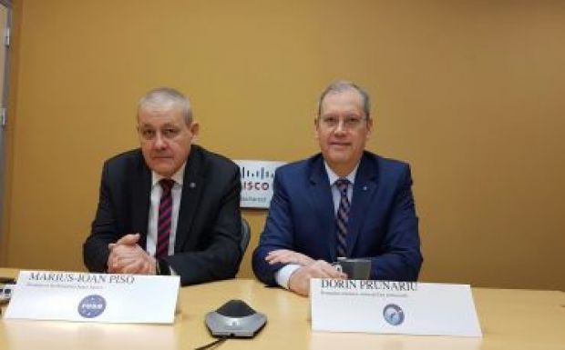 Román nevet kapott két aszteroida