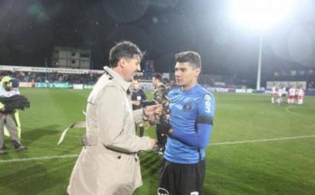 Sajtóhír: a Benfica lecsaphatott az egyik Hagi-fiúra