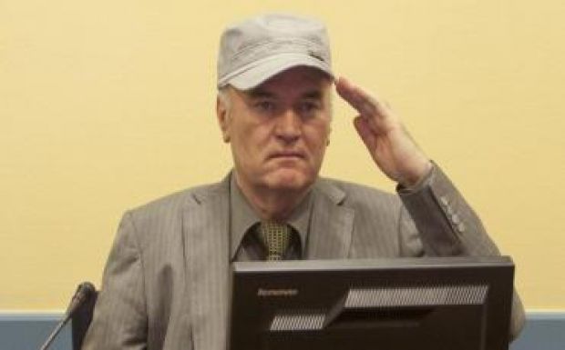 Szerbia: orvosi vizsgálatot követel Ratko Mladics számára a családja