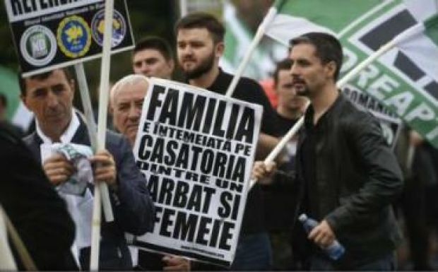 Mintegy kétszázan vettek részt a „Normalitás Menetén” Bukarestben