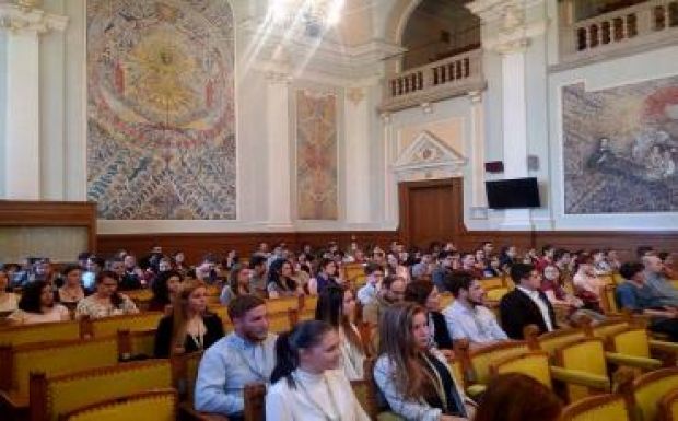 Ügyes dolgozatokat díjaztak a XX. ETDK-n