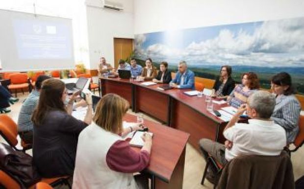 Az állam magukra hagyta a szociális ellátással foglalkozó civil szervezeteket