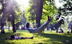 Felmelegedés és zivatarok várhatók május első két hetében