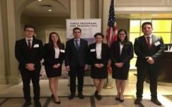 Erős mezőnyben is helytálltak a BBTE-s diákok a Harvard Egyetem esettanulmány versenyén